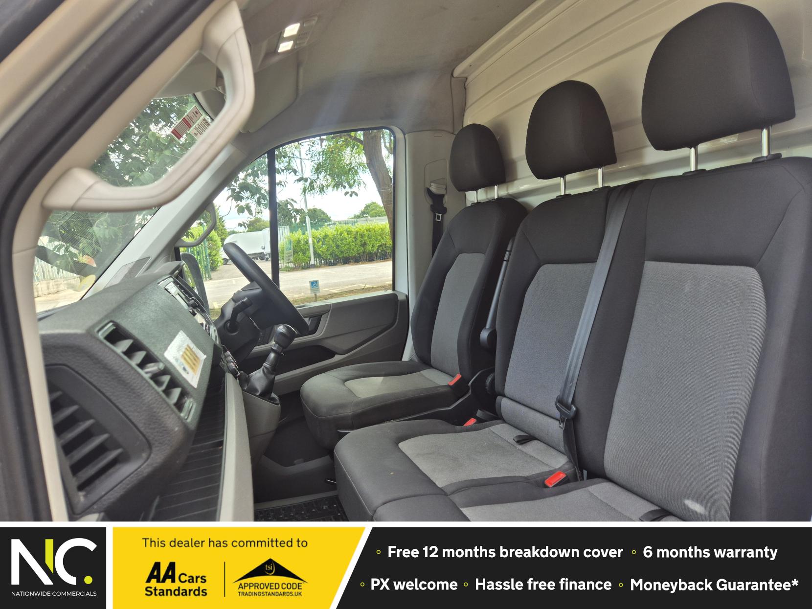 Volkswagen Crafter 2.0 TDI CR35 Startline Luton With Tail Lift 2dr Diesel Manual FWD LWB Euro 6 (140 ps)