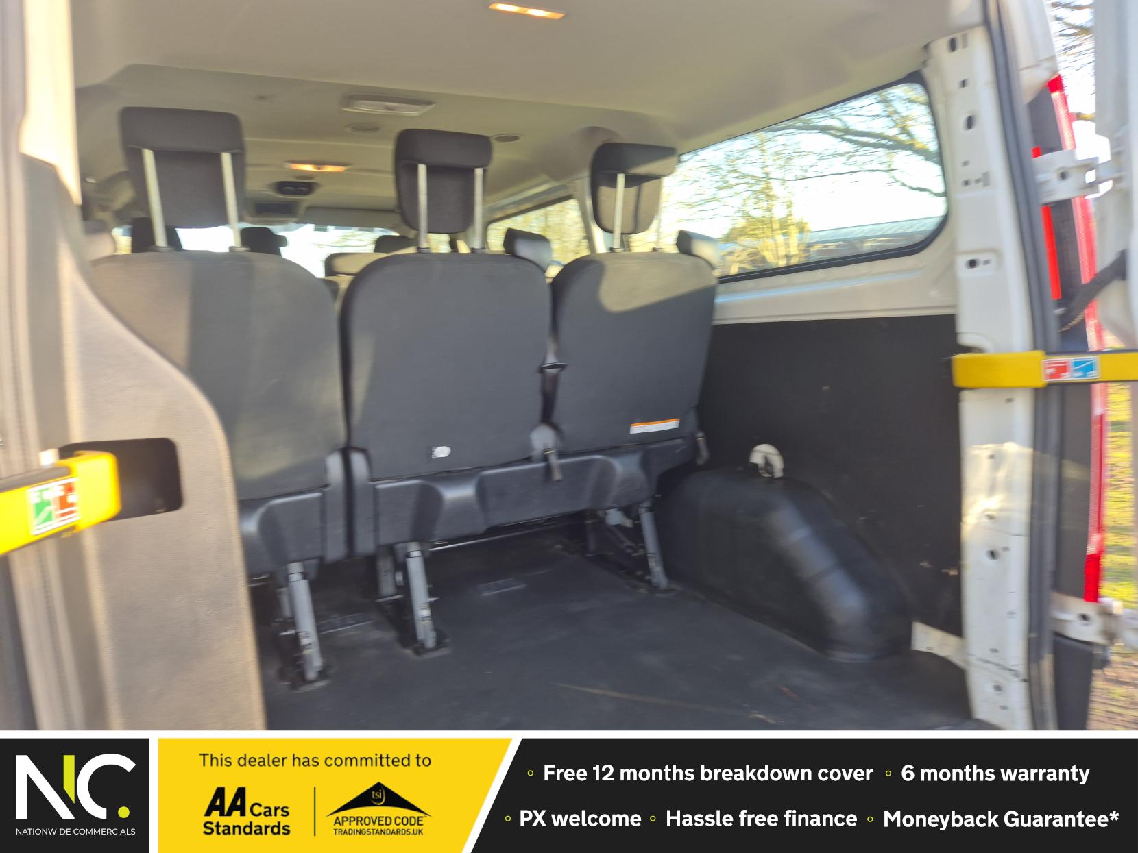 Ford Transit Custom 2.0 320 EcoBlue Leader Kombi Double Cab 5dr Diesel Manual L2 H1 Euro 6 (s/s) (130 ps)