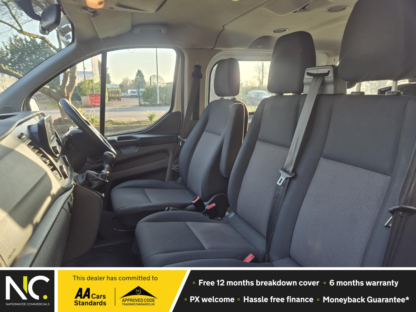 Ford Transit Custom 2.0 320 EcoBlue Leader Kombi Double Cab 5dr Diesel Manual L2 H1 Euro 6 (s/s) (130 ps)