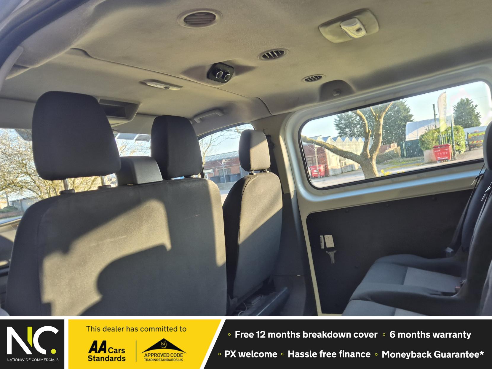 Ford Transit Custom 2.0 320 EcoBlue Leader Kombi Double Cab 5dr Diesel Manual L2 H1 Euro 6 (s/s) (130 ps)