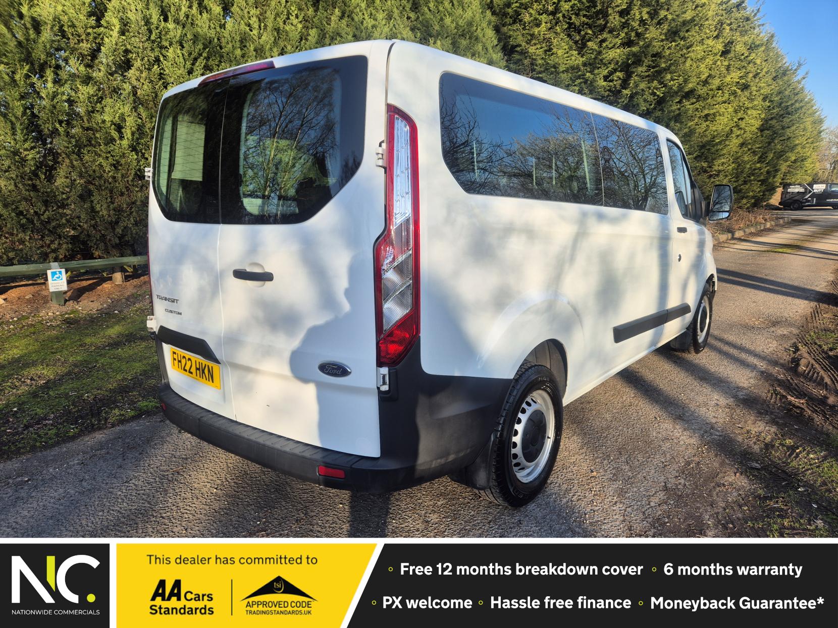 Ford Transit Custom 2.0 320 EcoBlue Leader Kombi Double Cab 5dr Diesel Manual L2 H1 Euro 6 (s/s) (130 ps)