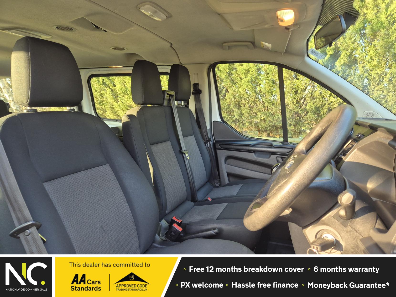 Ford Transit Custom 2.0 320 EcoBlue Leader Kombi Double Cab 5dr Diesel Manual L2 H1 Euro 6 (s/s) (130 ps)