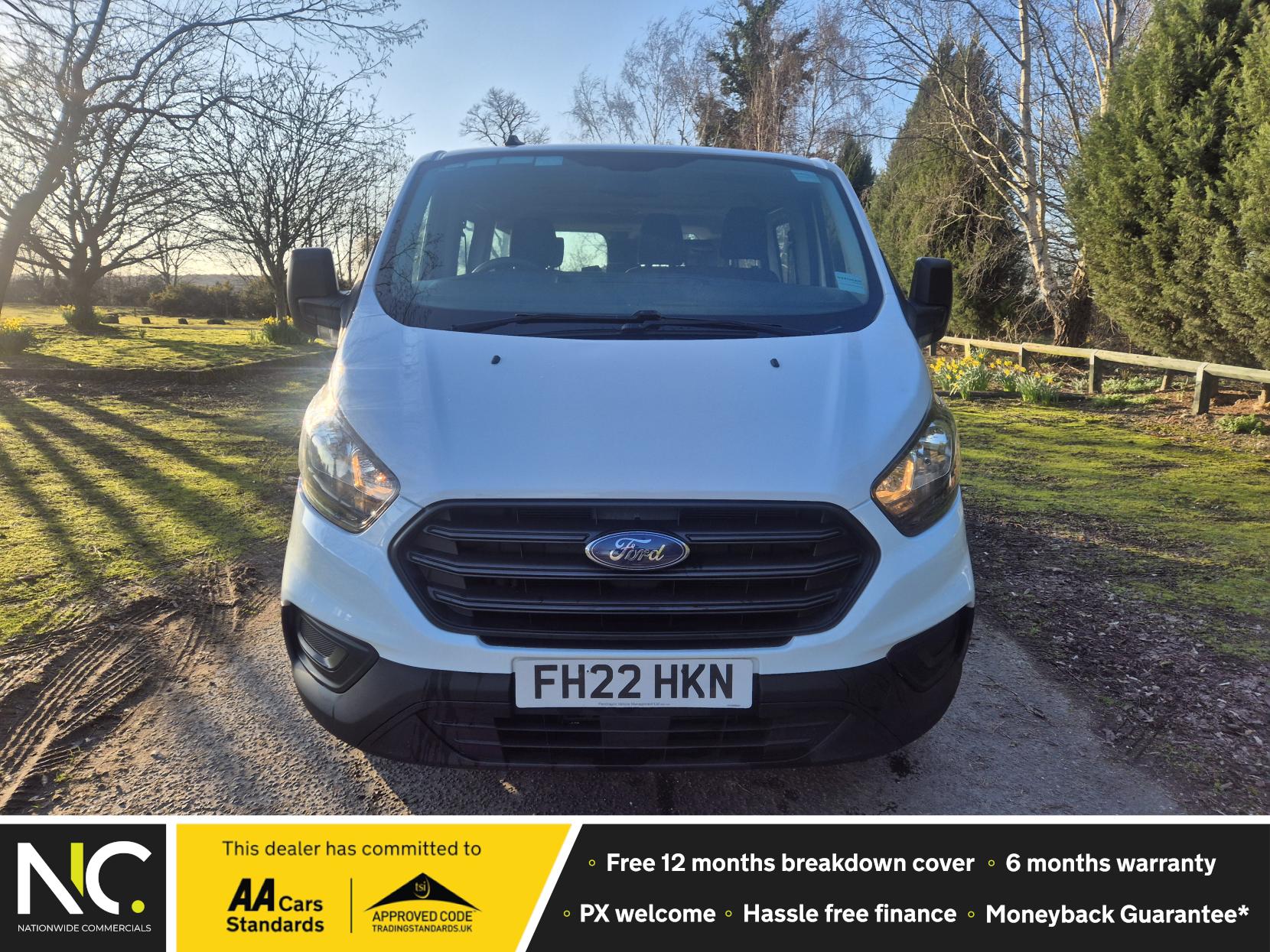 Ford Transit Custom 2.0 320 EcoBlue Leader Kombi Double Cab 5dr Diesel Manual L2 H1 Euro 6 (s/s) (130 ps)