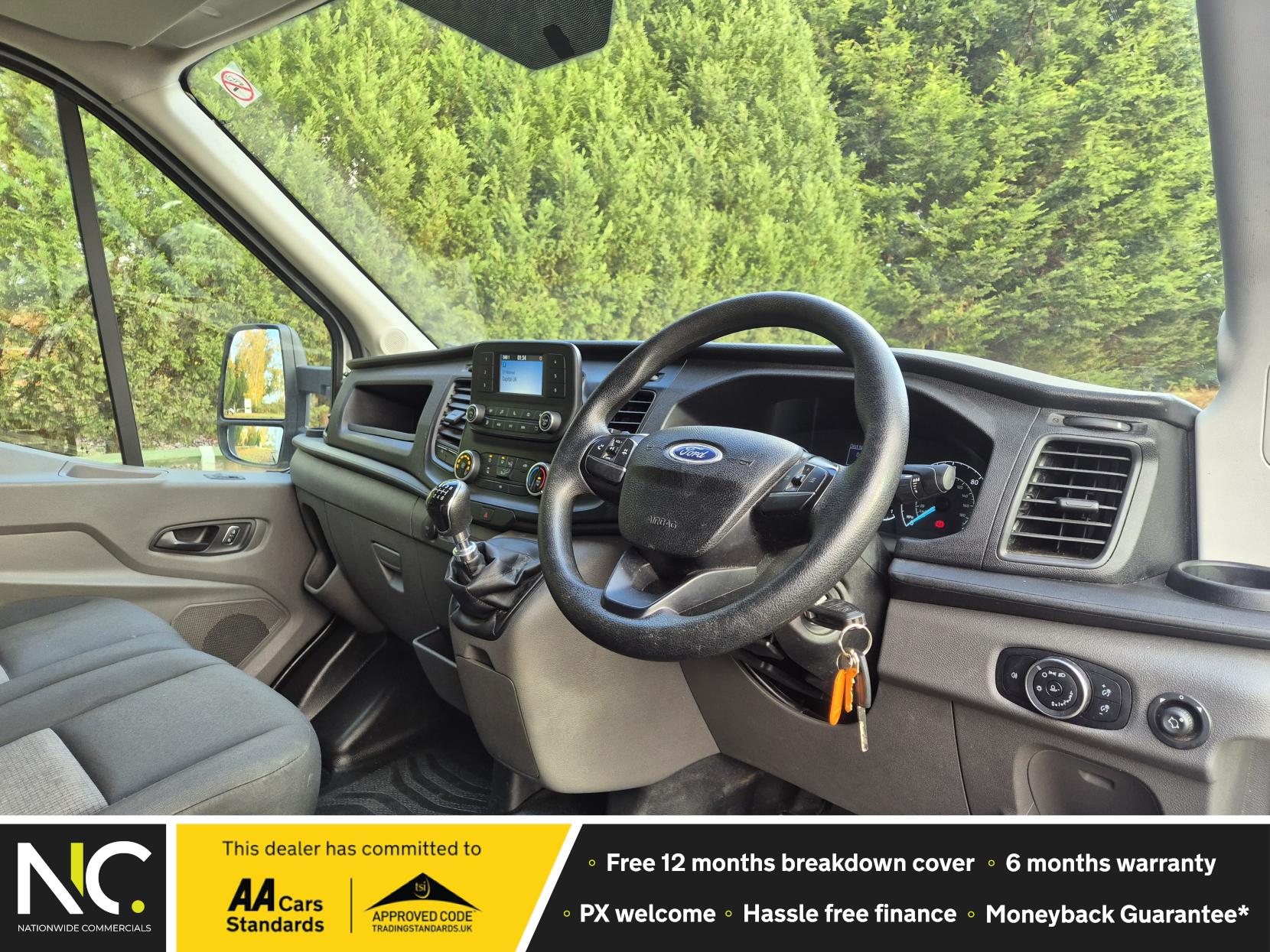 Ford Transit 2.0 350 EcoBlue Leader Luton Van 2dr Diesel Manual RWD L3 Euro 6 (s/s) (130 ps)