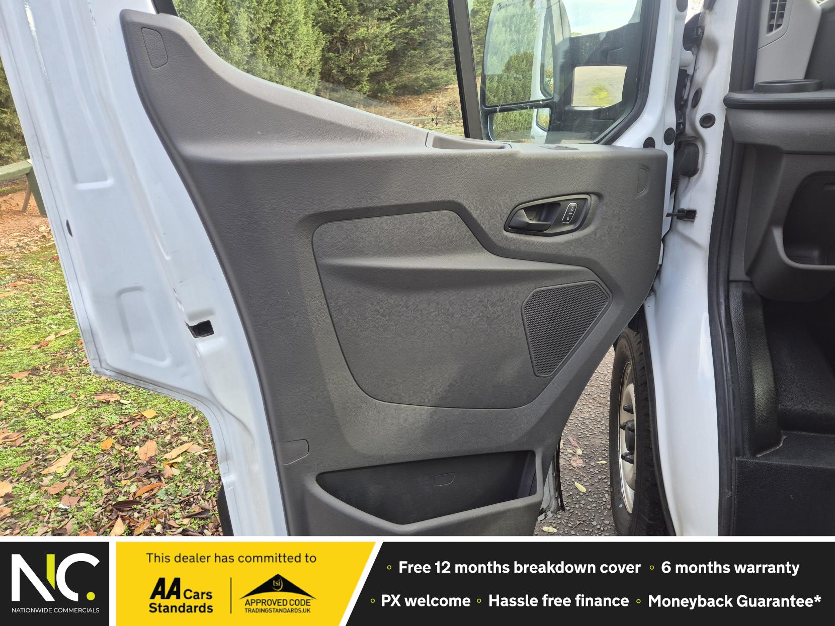 Ford Transit 2.0 350 EcoBlue Leader Luton Van 2dr Diesel Manual RWD L3 Euro 6 (s/s) (130 ps)