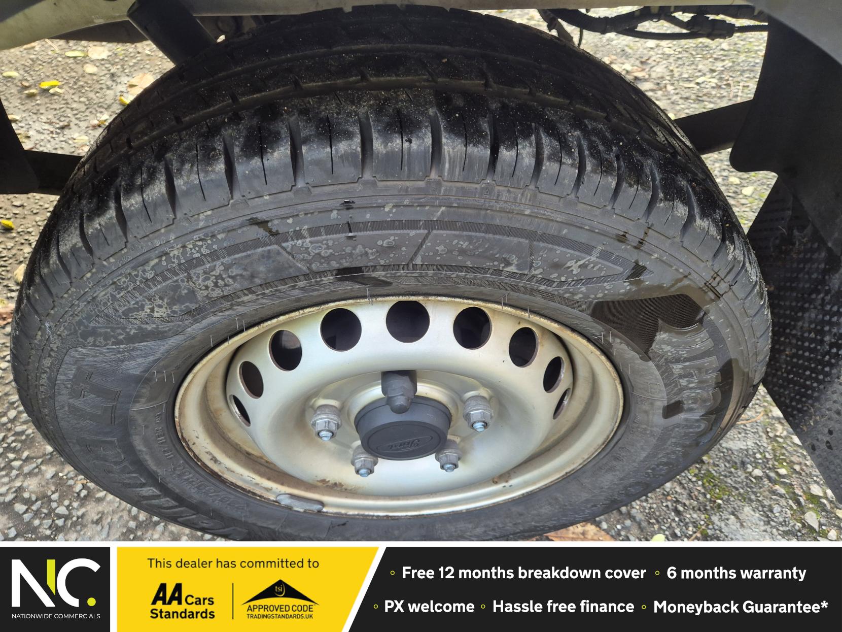 Ford Transit 2.0 350 EcoBlue Leader Luton Van 2dr Diesel Manual RWD L3 Euro 6 (s/s) (130 ps)