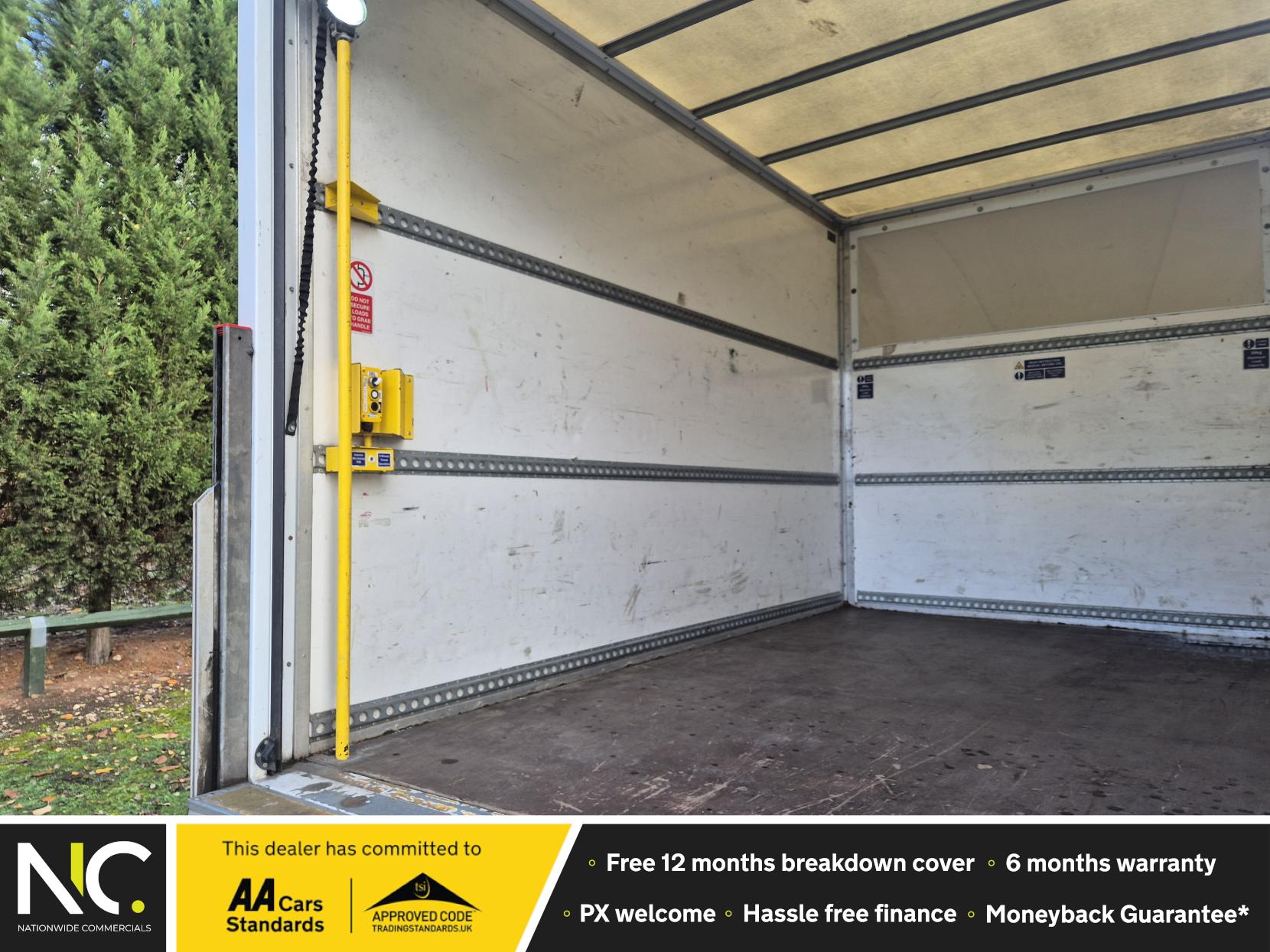 Ford Transit 2.0 350 EcoBlue Leader Luton Van 2dr Diesel Manual RWD L3 Euro 6 (s/s) (130 ps)