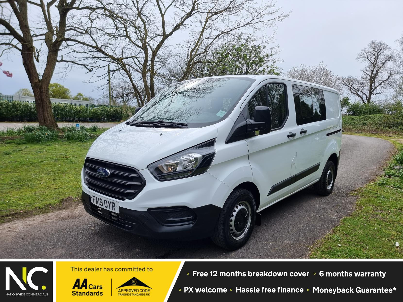 Ford Transit Custom 2.0 300 EcoBlue L1 H1 Leader Crew Van - (105 ps) Diesel Manual (s/s) ⭐️ 6 Seater ⭐️ Euro 6 ⭐️  One Owner ⭐️  Finance Available