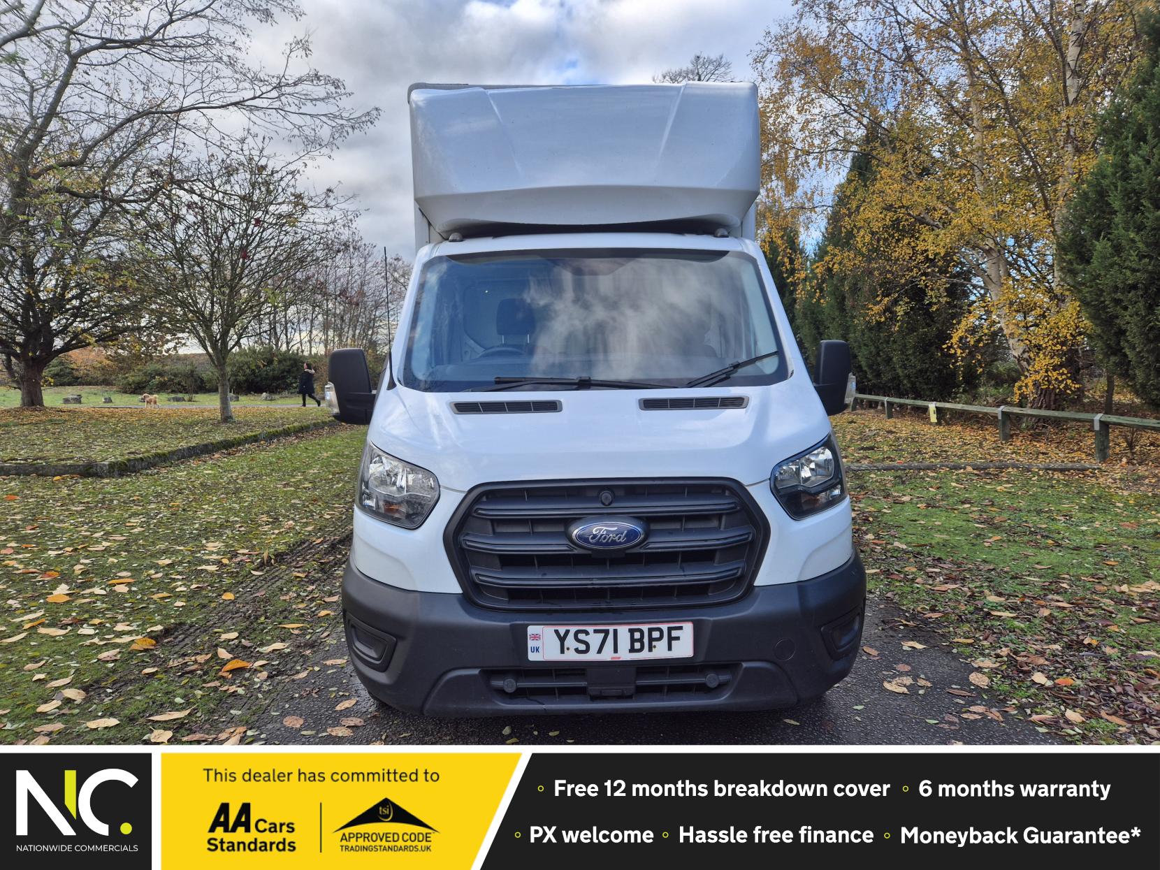 Ford Transit 2.0 350 EcoBlue Leader Chassis Cab 2dr Diesel Manual FWD L4 Euro 6 (s/s) (130 ps)