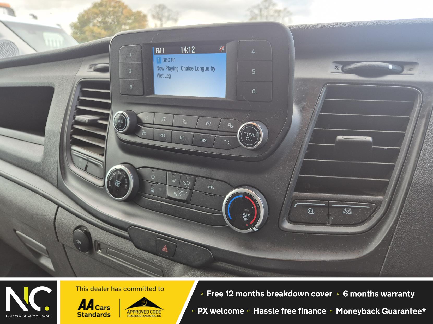 Ford Transit 2.0 350 EcoBlue Leader Chassis Cab 2dr Diesel Manual FWD L4 Euro 6 (s/s) (130 ps)