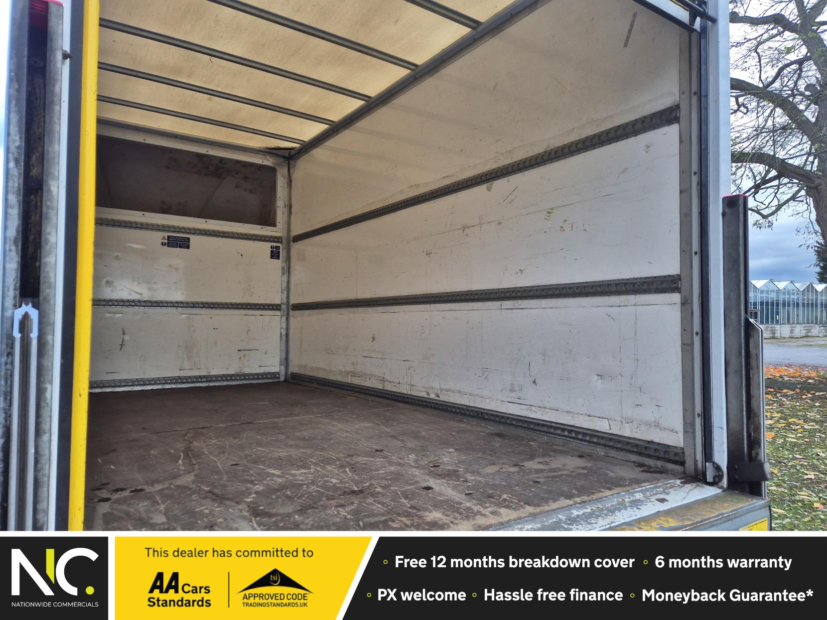 Ford Transit 2.0 350 EcoBlue Leader Chassis Cab 2dr Diesel Manual FWD L4 Euro 6 (s/s) (130 ps)