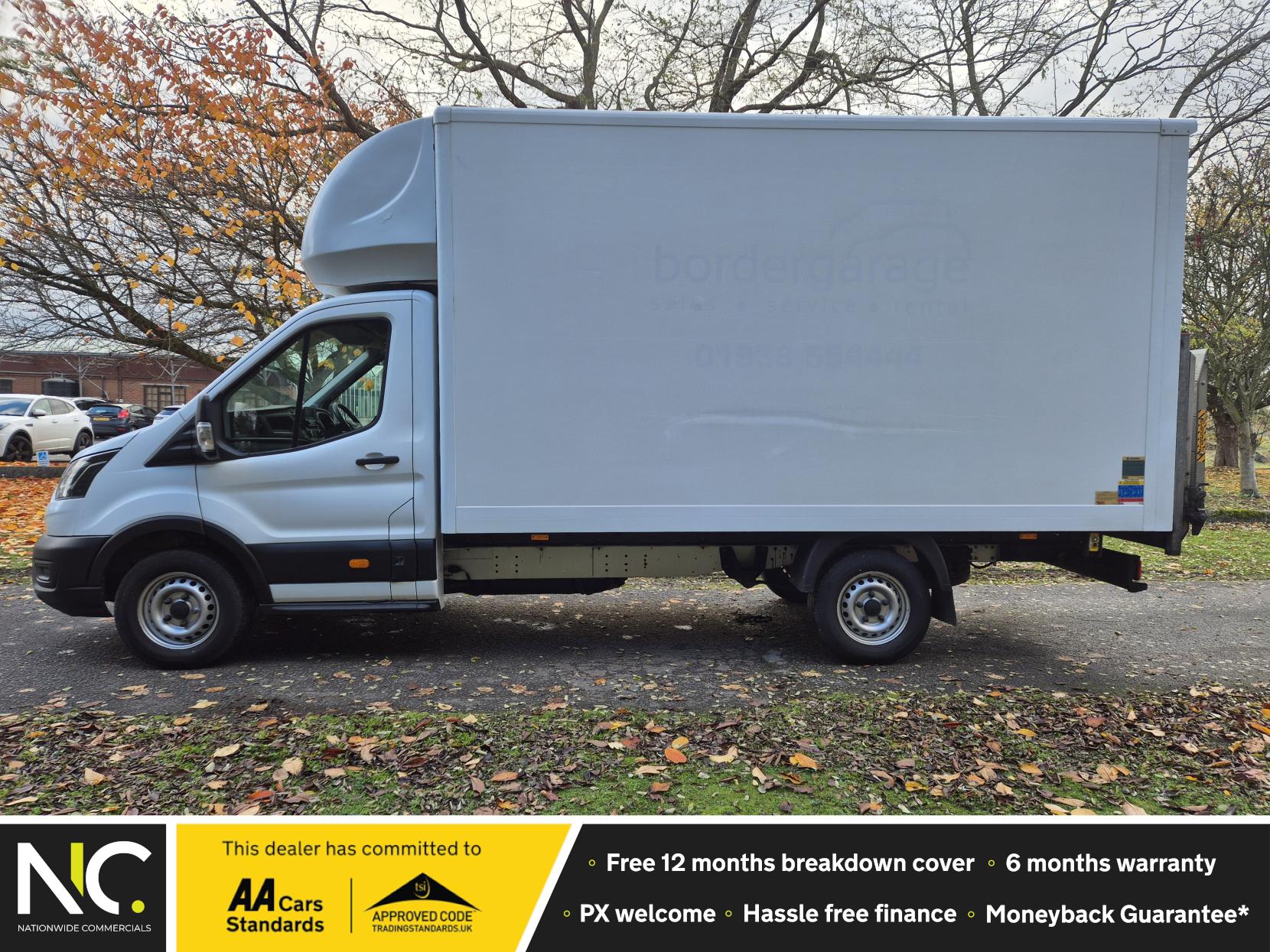 Ford Transit 2.0 350 EcoBlue Leader Chassis Cab 2dr Diesel Manual FWD L4 Euro 6 (s/s) (130 ps)