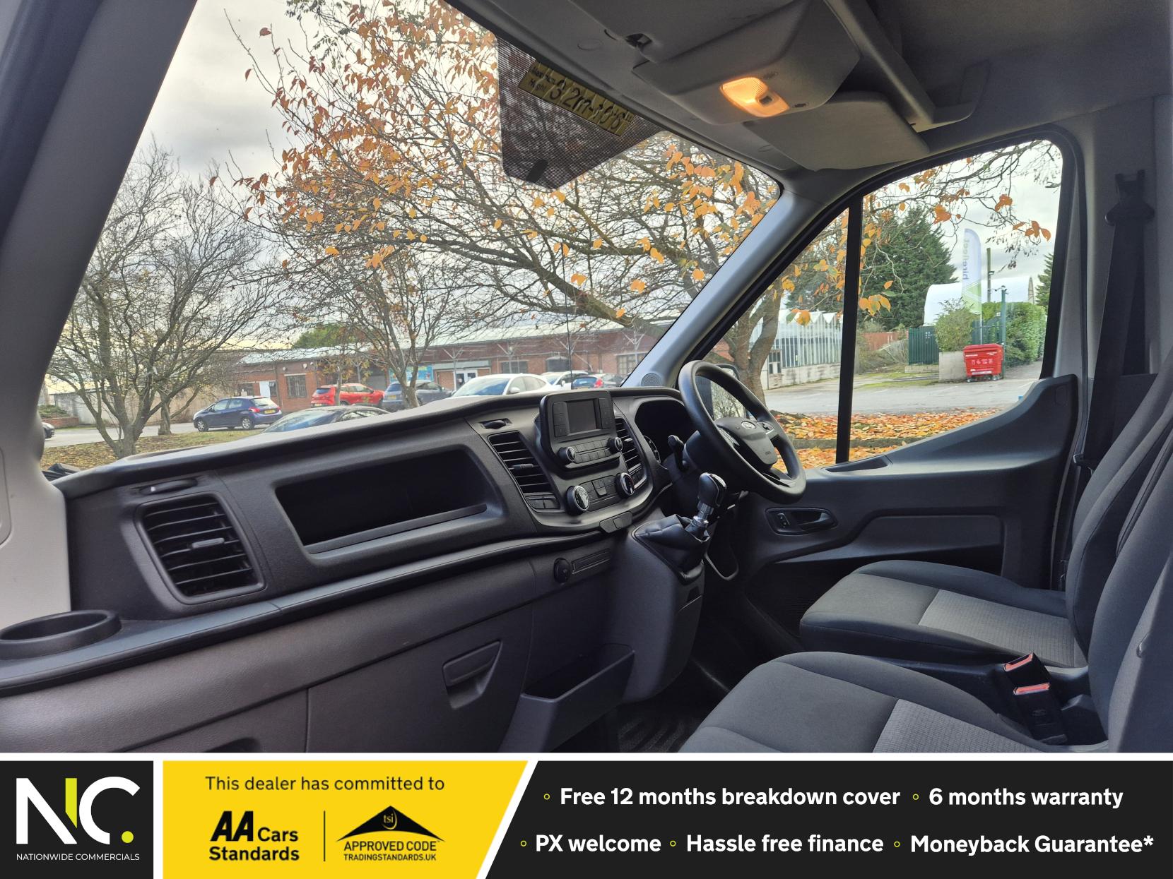 Ford Transit 2.0 350 EcoBlue Leader Chassis Cab 2dr Diesel Manual FWD L4 Euro 6 (s/s) (130 ps)