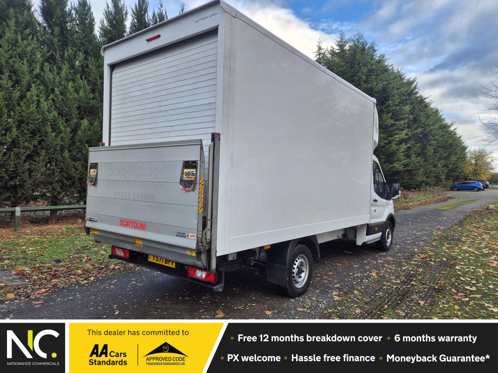 Ford Transit 2.0 350 EcoBlue Leader Chassis Cab 2dr Diesel Manual FWD L4 Euro 6 (s/s) (130 ps)