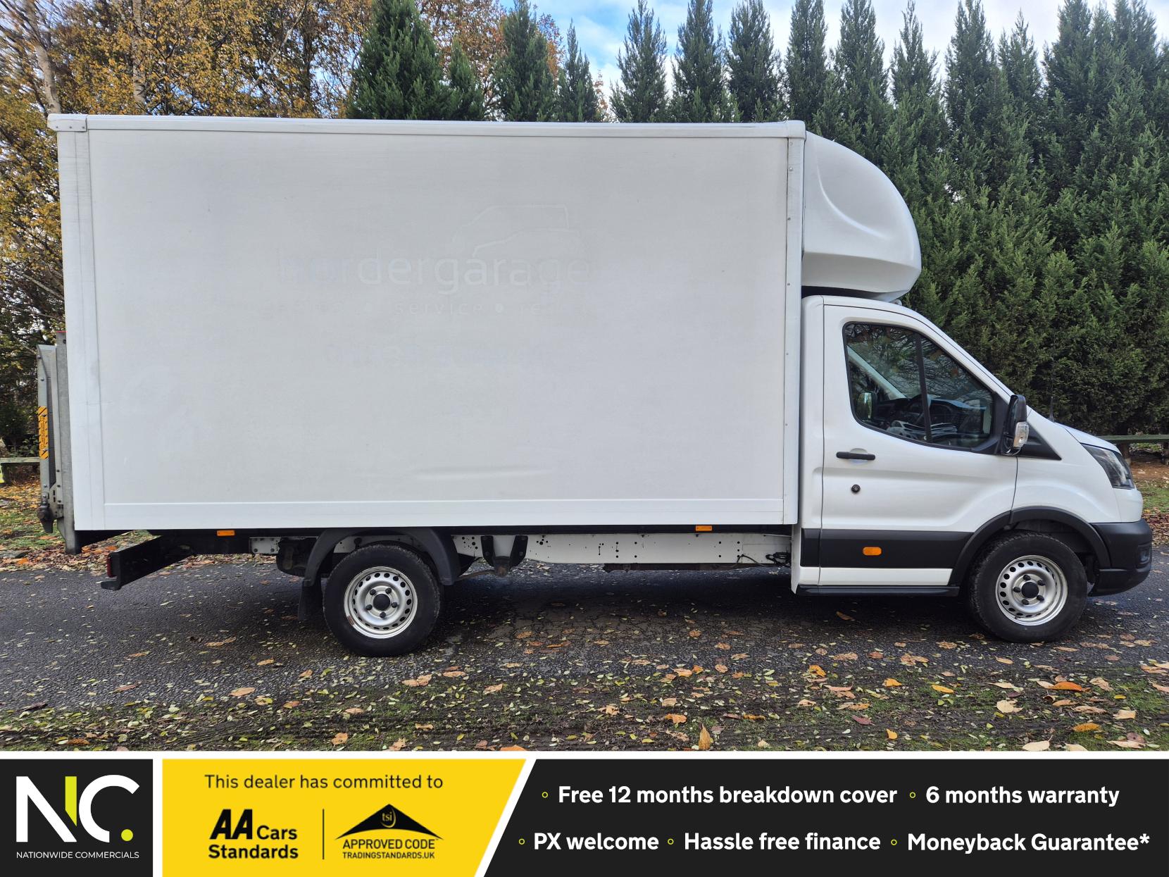 Ford Transit 2.0 350 EcoBlue Leader Chassis Cab 2dr Diesel Manual FWD L4 Euro 6 (s/s) (130 ps)