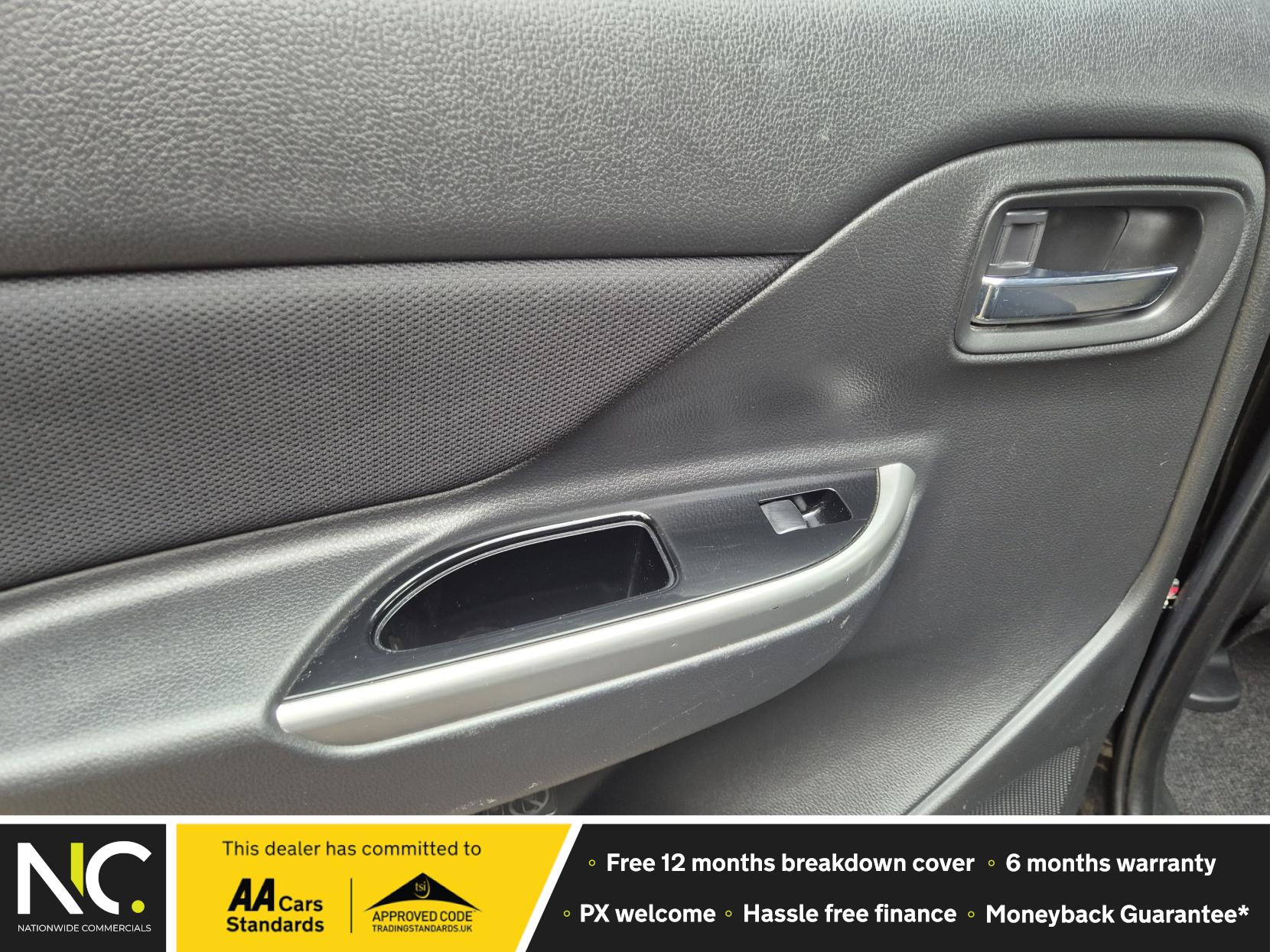 Mitsubishi L200 2.2 DI-D DC Trojan Pickup Double Cab 4dr Diesel Auto 4WD Euro 6 (s/s) (150 ps)