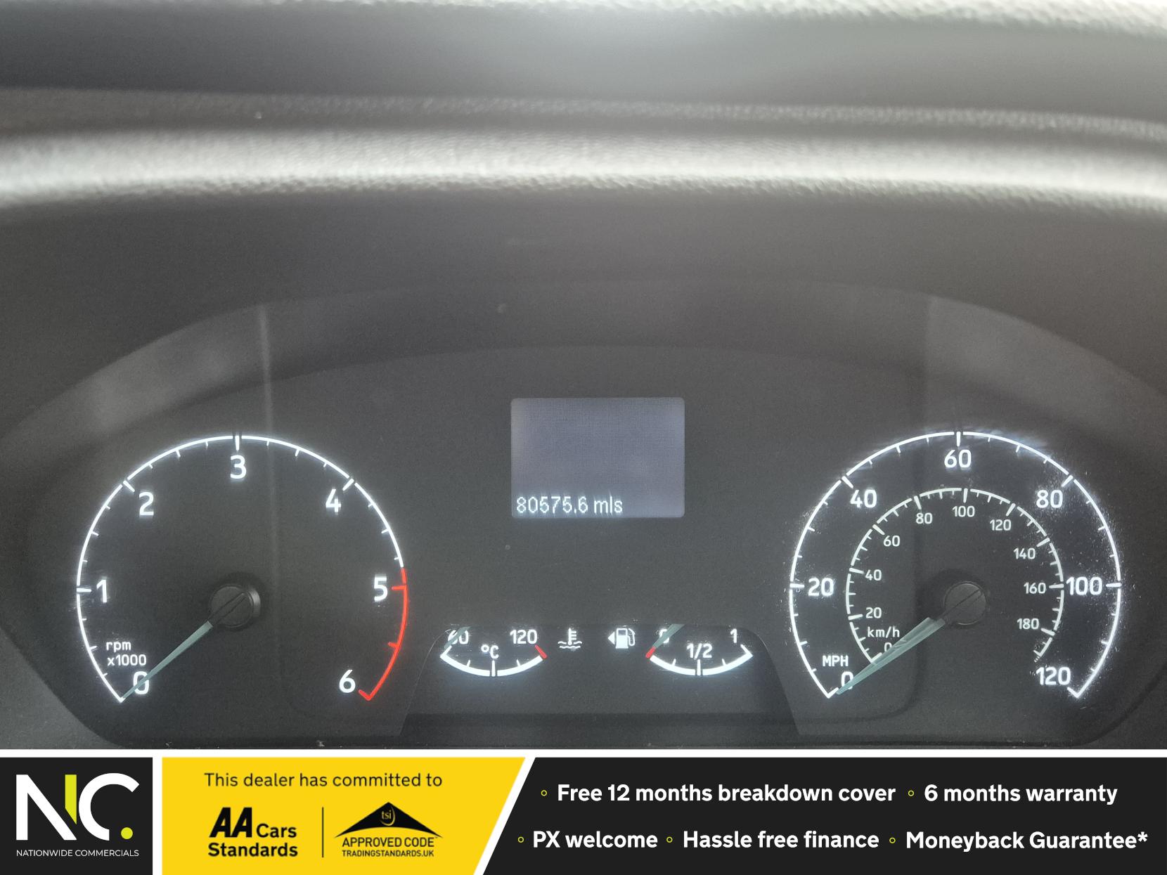 Ford Transit 2.0 350 EcoBlue Leader Chassis Cab 2dr Diesel Manual RWD L4 Euro 6 (s/s) (130 ps)