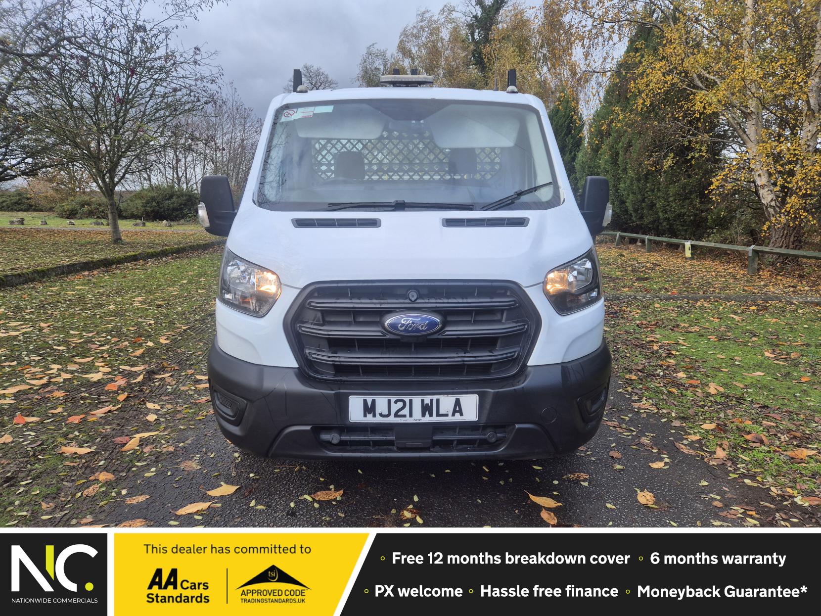 Ford Transit 2.0 350 EcoBlue Leader Chassis Cab 2dr Diesel Manual RWD L4 Euro 6 (s/s) (130 ps)