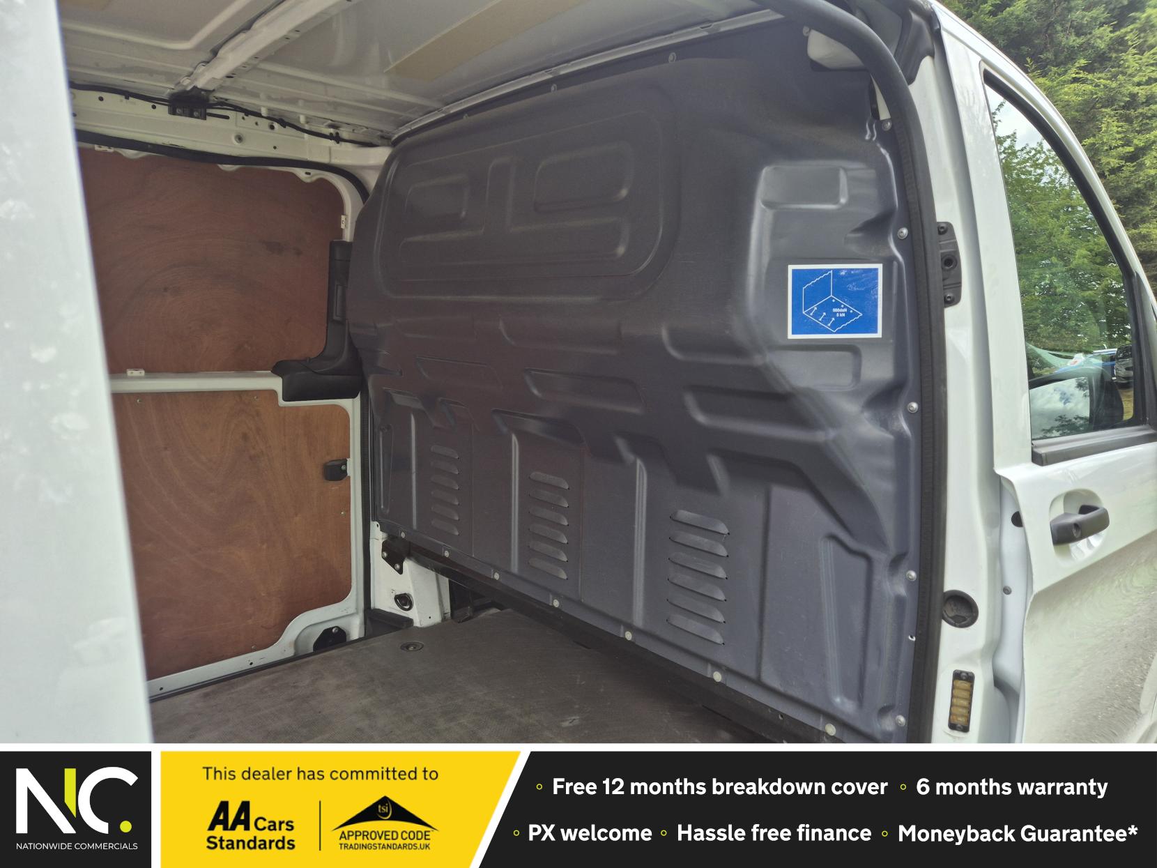 Mercedes-Benz Vito 2.0 116 CDI Progressive Panel Van 5dr Diesel G-Tronic RWD L3 Euro 6 (s/s) (XLWB) (163 ps)