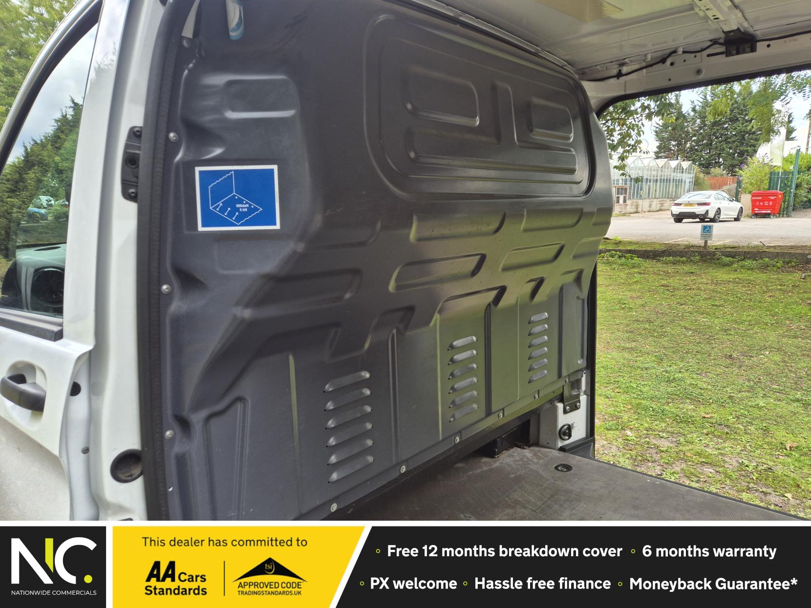 Mercedes-Benz Vito 2.0 116 CDI Progressive Panel Van 5dr Diesel G-Tronic RWD L3 Euro 6 (s/s) (XLWB) (163 ps)
