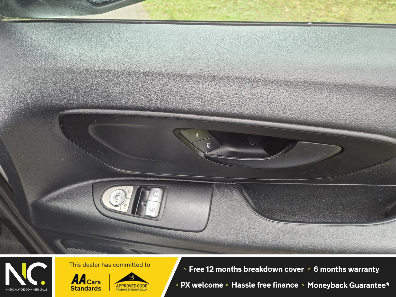 Mercedes-Benz Vito 2.0 116 CDI Progressive Panel Van 5dr Diesel G-Tronic RWD L3 Euro 6 (s/s) (XLWB) (163 ps)