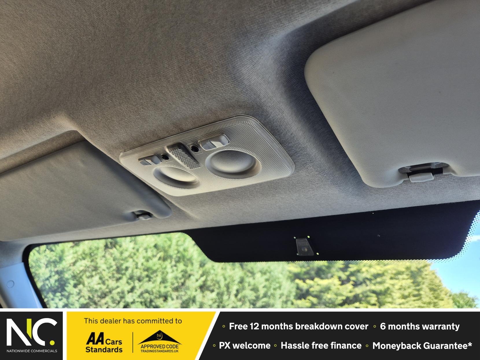 Iveco Daily 2.3D HPI 14V 35S 3520 Panel Van 5dr Diesel Manual MWB High Roof Euro 6 (s/s) (136 ps)