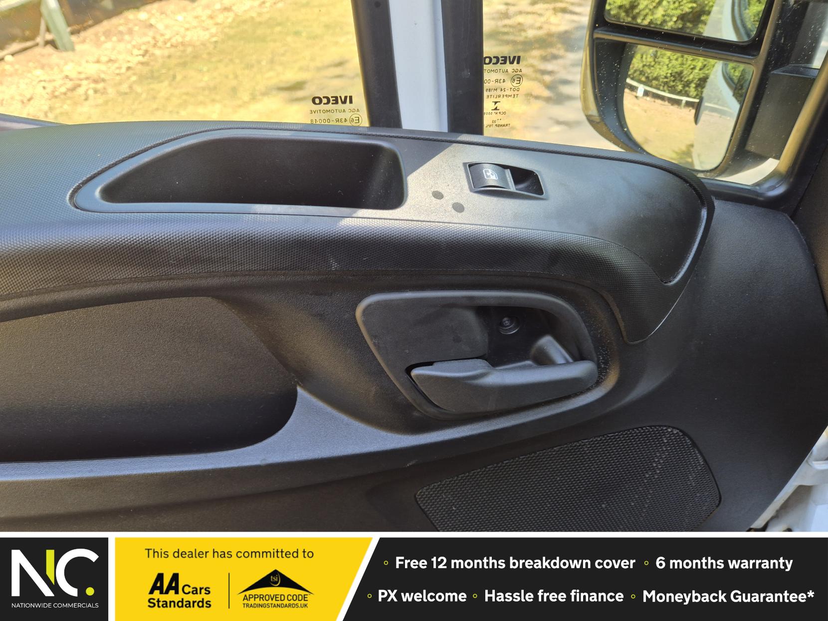 Iveco Daily 2.3D HPI 14V 35S 3520 Panel Van 5dr Diesel Manual MWB High Roof Euro 6 (s/s) (136 ps)