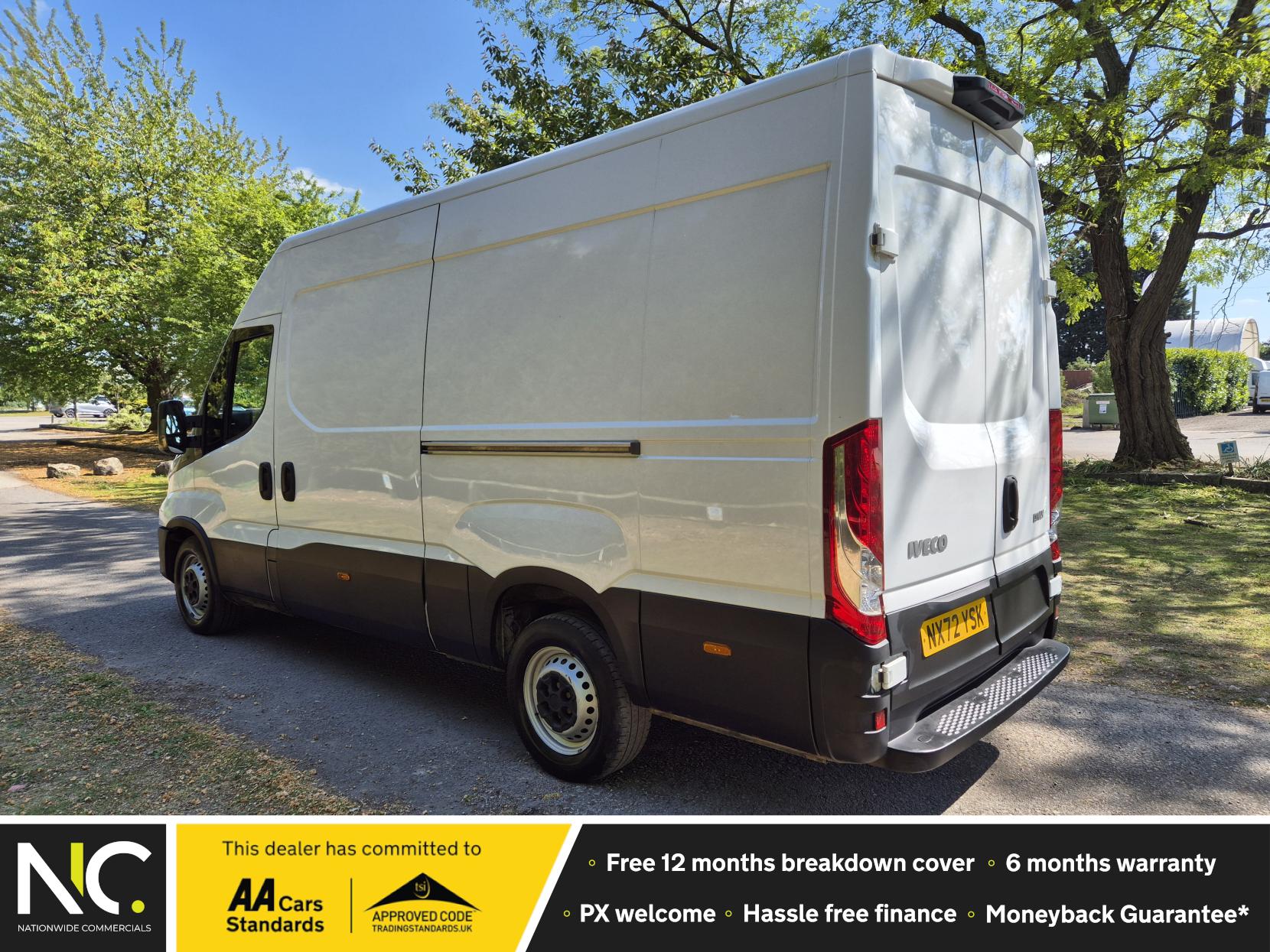 Iveco Daily 2.3D HPI 14V 35S 3520 Panel Van 5dr Diesel Manual MWB High Roof Euro 6 (s/s) (136 ps)