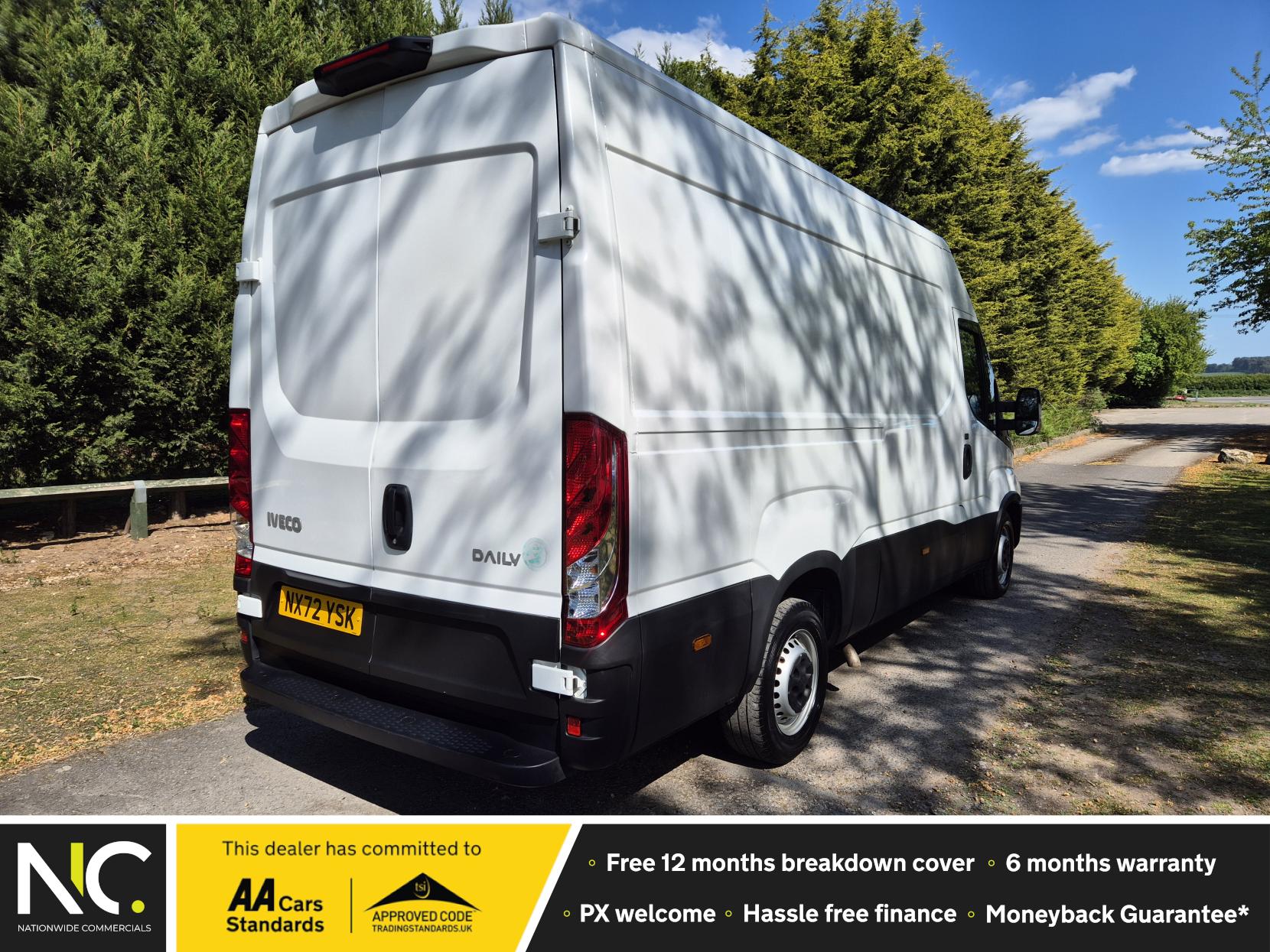 Iveco Daily 2.3D HPI 14V 35S 3520 Panel Van 5dr Diesel Manual MWB High Roof Euro 6 (s/s) (136 ps)