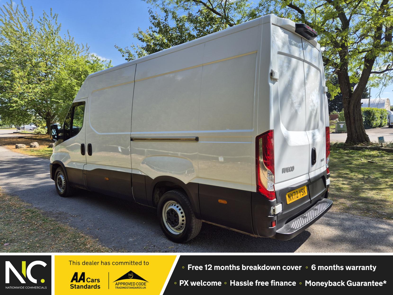 Iveco Daily 2.3D HPI 14V 35S 3520 Panel Van 5dr Diesel Manual MWB High Roof Euro 6 (s/s) (136 ps)