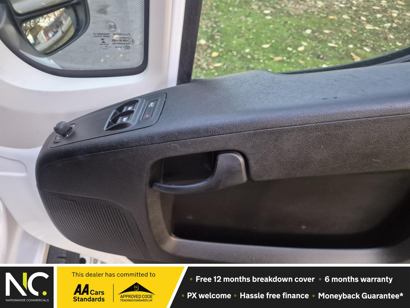 Citroen Relay 2.2 BlueHDi 35 X Platform Cab Luton 2dr Diesel Manual L3 Euro 6 (s/s) (140 ps)