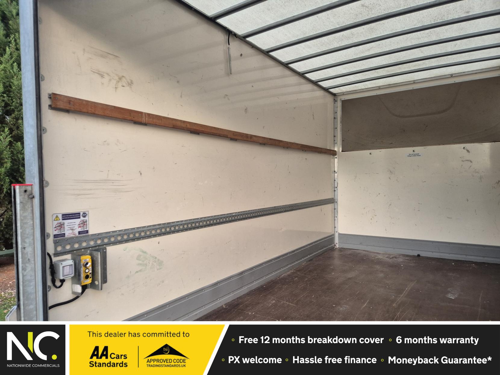 Citroen Relay 2.2 BlueHDi 35 X Platform Cab Luton 2dr Diesel Manual L3 Euro 6 (s/s) (140 ps)