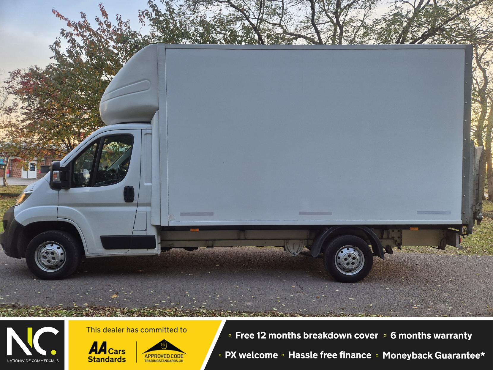 Citroen Relay 2.2 BlueHDi 35 X Platform Cab Luton 2dr Diesel Manual L3 Euro 6 (s/s) (140 ps)