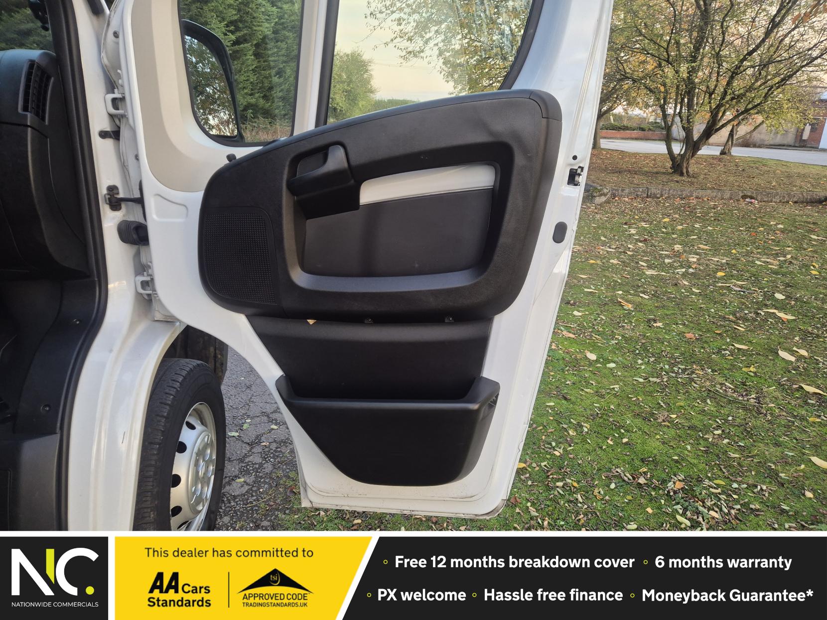 Citroen Relay 2.2 BlueHDi 35 X Platform Cab Luton 2dr Diesel Manual L3 Euro 6 (s/s) (140 ps)