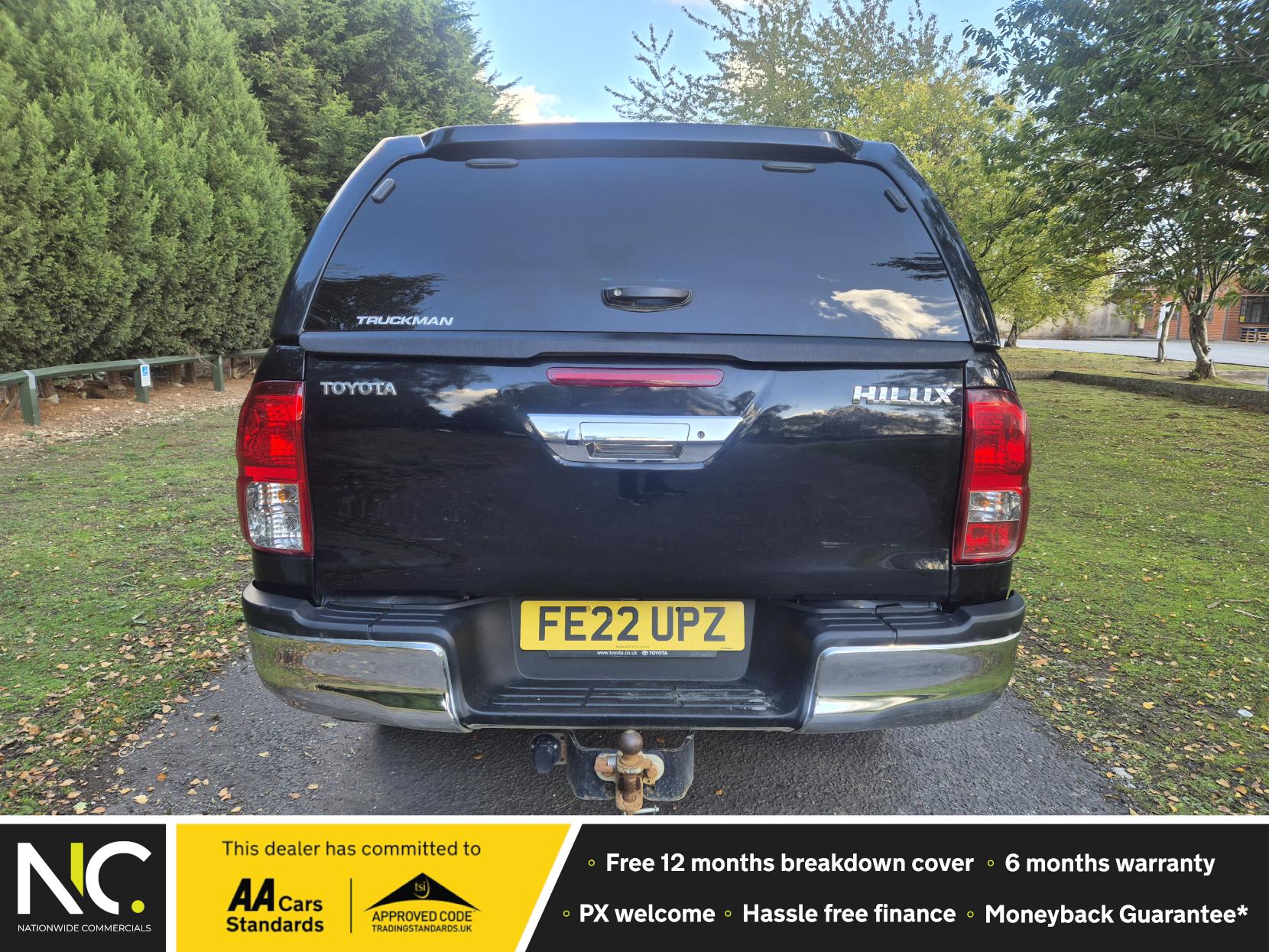 Toyota Hilux 2.4 D-4D Icon Pickup Double Cab 4dr Diesel Auto 4WD Euro 6 (s/s) (150 ps)