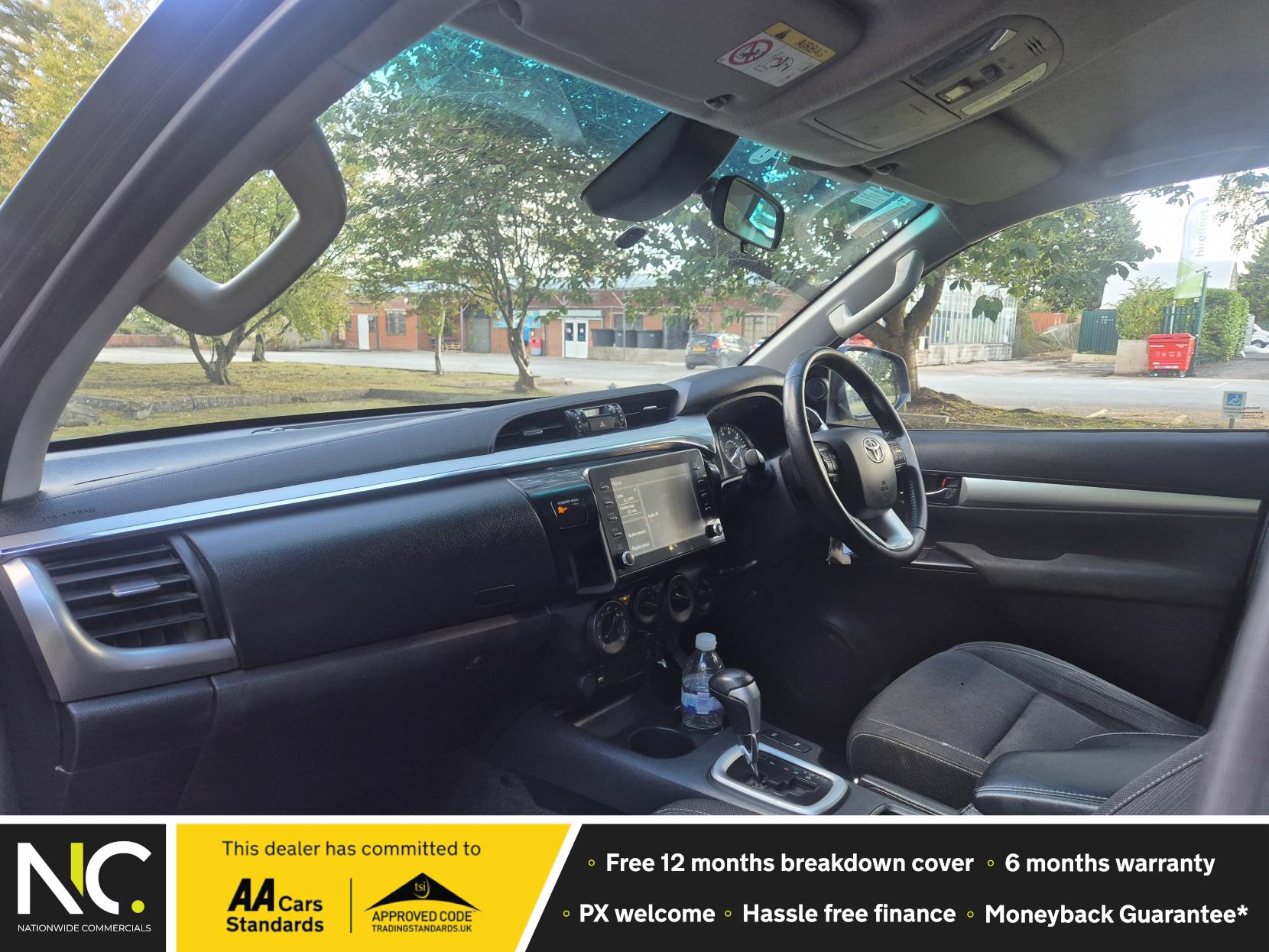 Toyota Hilux 2.4 D-4D Icon Pickup Double Cab 4dr Diesel Auto 4WD Euro 6 (s/s) (150 ps)