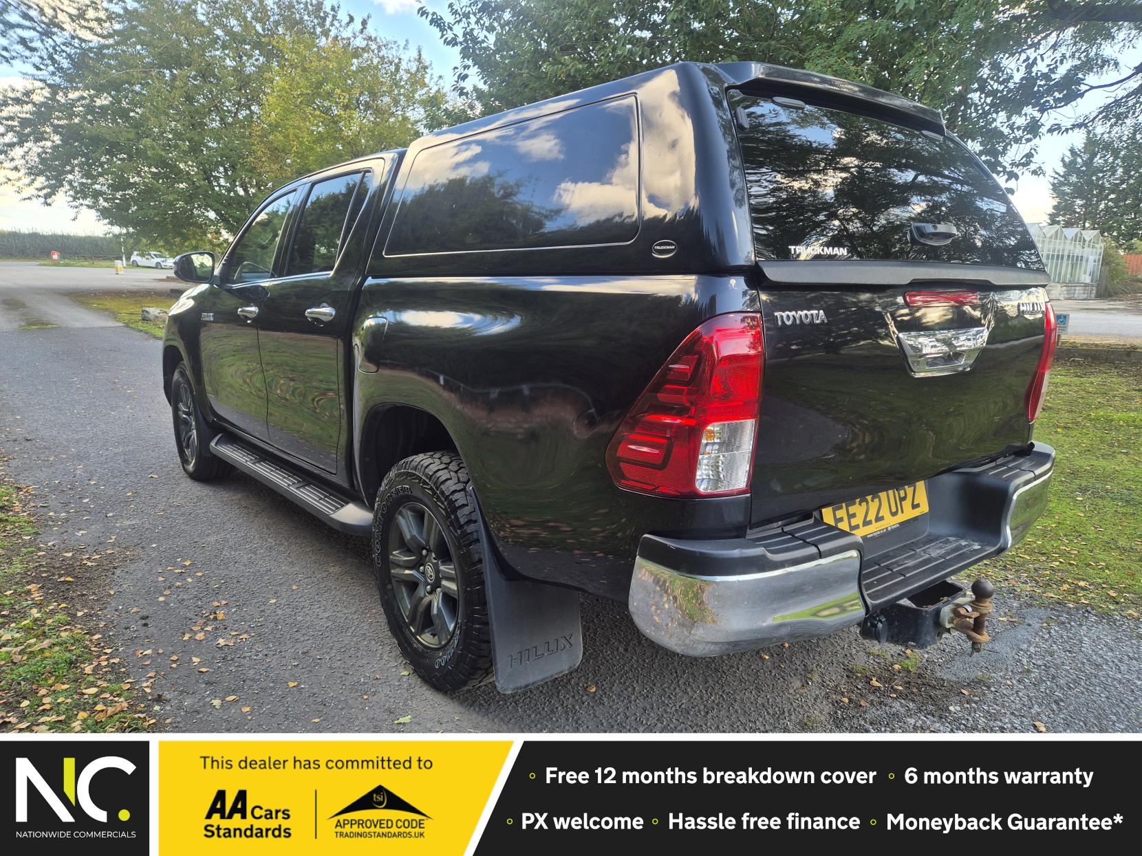 Toyota Hilux 2.4 D-4D Icon Pickup Double Cab 4dr Diesel Auto 4WD Euro 6 (s/s) (150 ps)