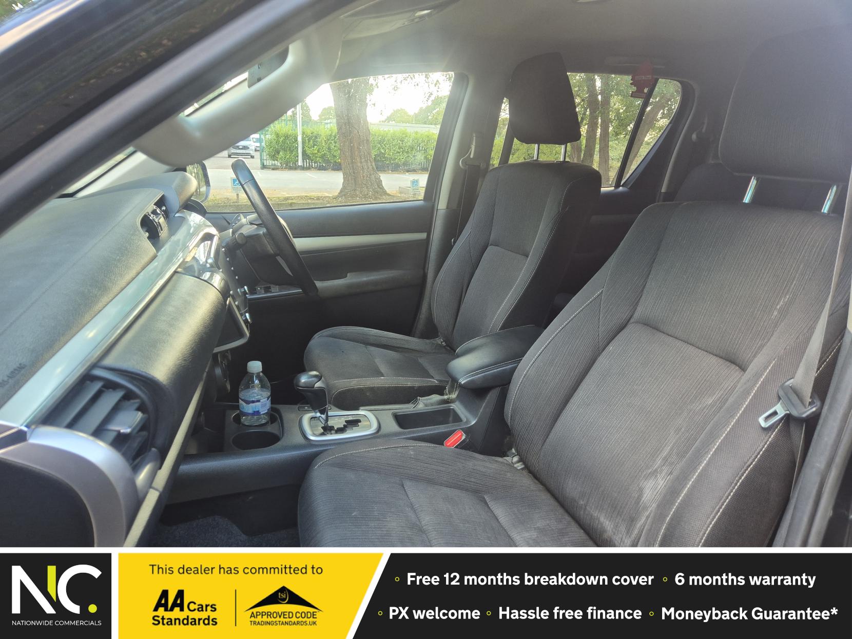 Toyota Hilux 2.4 D-4D Icon Pickup Double Cab 4dr Diesel Auto 4WD Euro 6 (s/s) (150 ps)