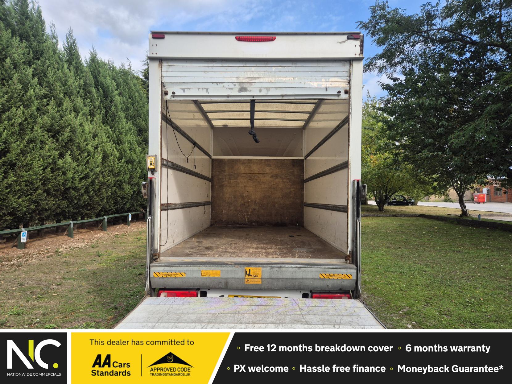 Volkswagen Crafter 2.0 TDI CR35 Startline Luton 2dr Diesel Manual LWB Euro 6 (s/s) (ETG, Tail Lift) (140 ps)