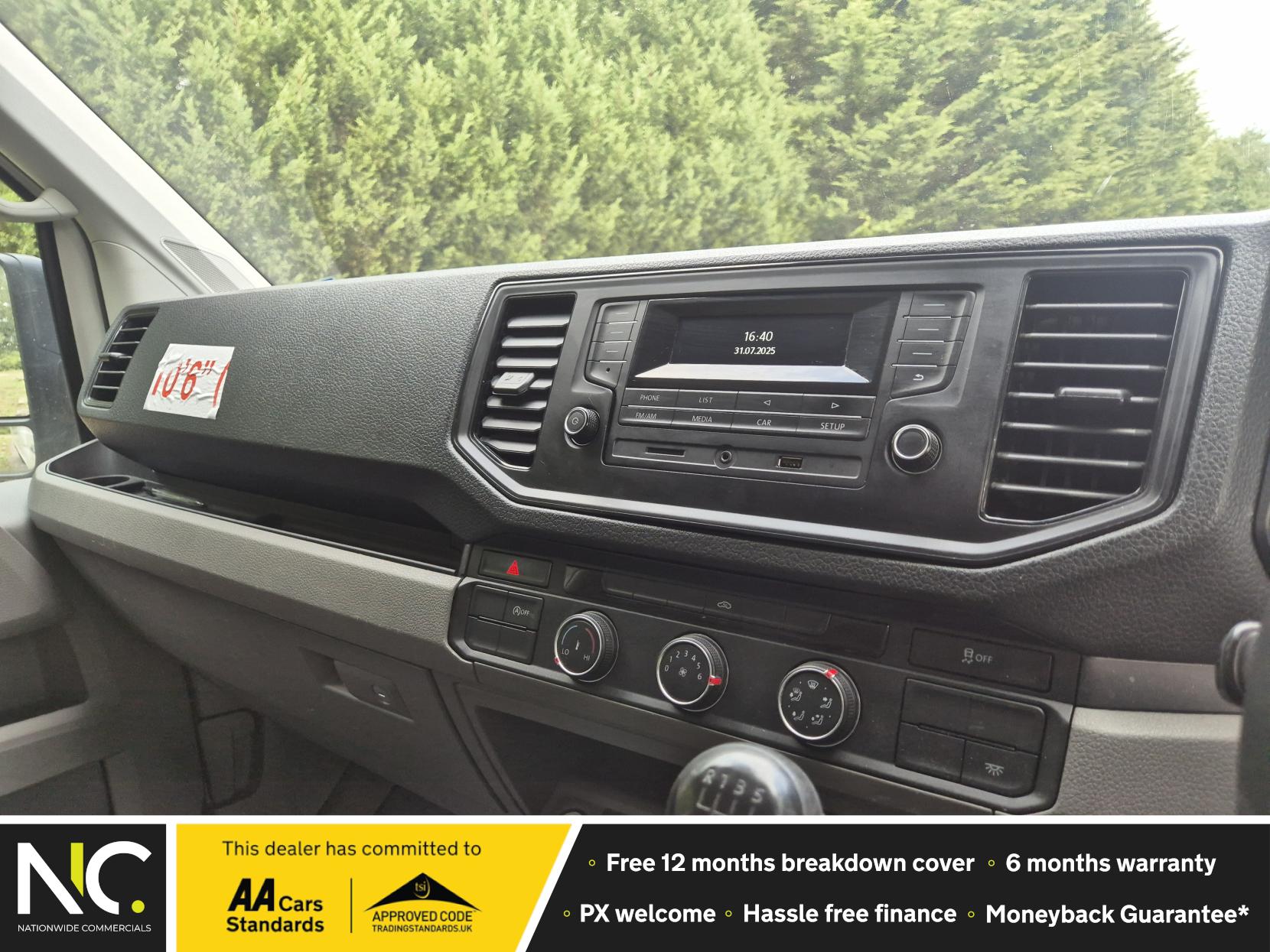 Volkswagen Crafter 2.0 TDI CR35 Startline Luton 2dr Diesel Manual LWB Euro 6 (s/s) (ETG, Tail Lift) (140 ps)