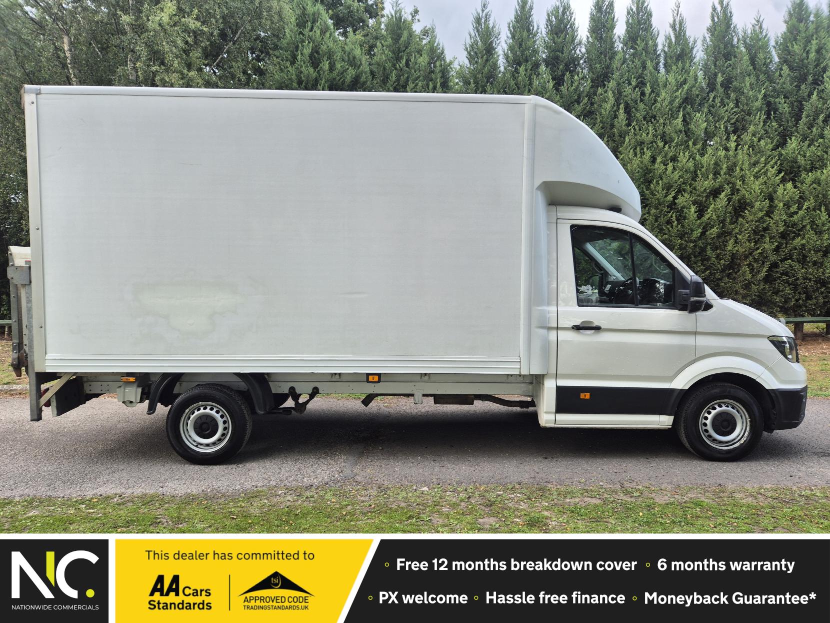 Volkswagen Crafter 2.0 TDI CR35 Startline Luton 2dr Diesel Manual LWB Euro 6 (s/s) (ETG, Tail Lift) (140 ps)