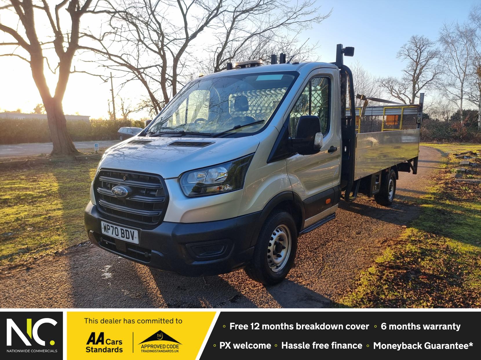 Ford Transit 2.0 350 EcoBlue HDT Leader Chassis Cab 2dr Diesel Manual RWD L4 Euro 6 (s/s) (DRW) (130 ps)