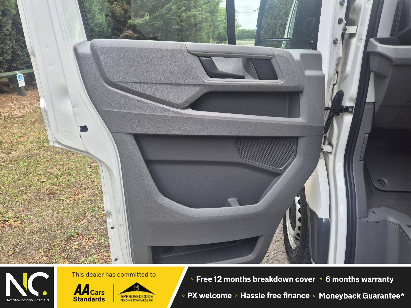 Volkswagen Crafter 2.0 TDI CR35 Startline Luton 2dr Diesel Manual LWB Euro 6 (s/s) (ETG) (140 ps)