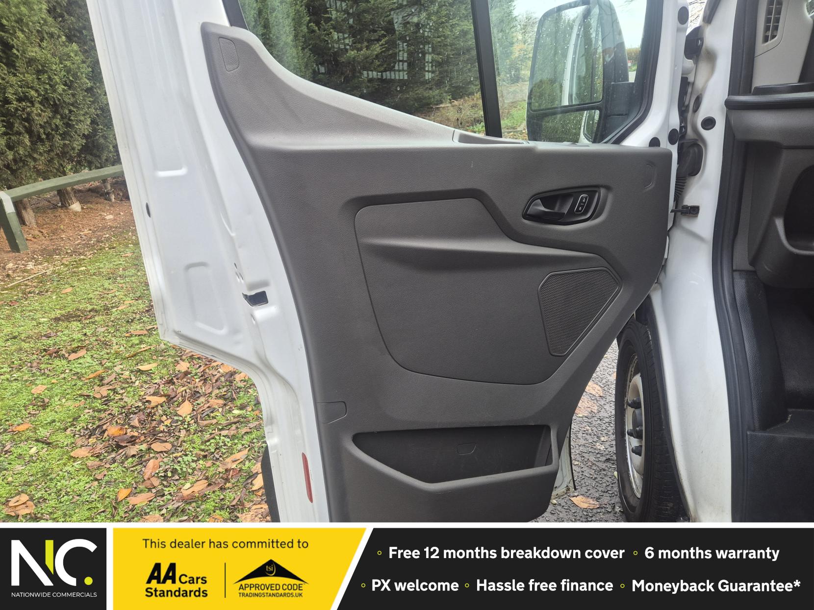 Ford Transit 2.0 350 EcoBlue Leader Dropside 2dr Diesel Manual FWD L4 Euro 6 (s/s) (130 ps)