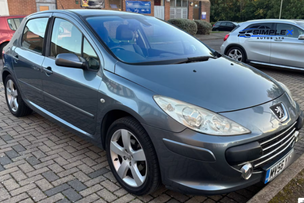 Peugeot 307 1.6 16v Sport Hatchback 5dr Petrol Manual (174 g/km, 110 bhp)
