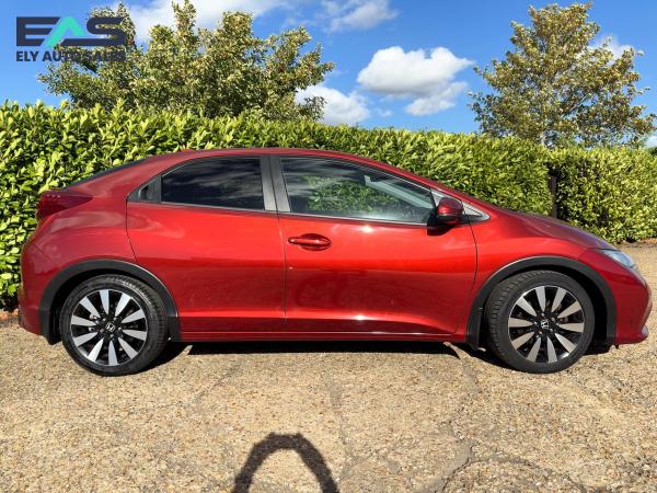 Honda Civic 1.8 i-VTEC SR Hatchback 5dr Petrol Auto Euro 5 (142 ps)