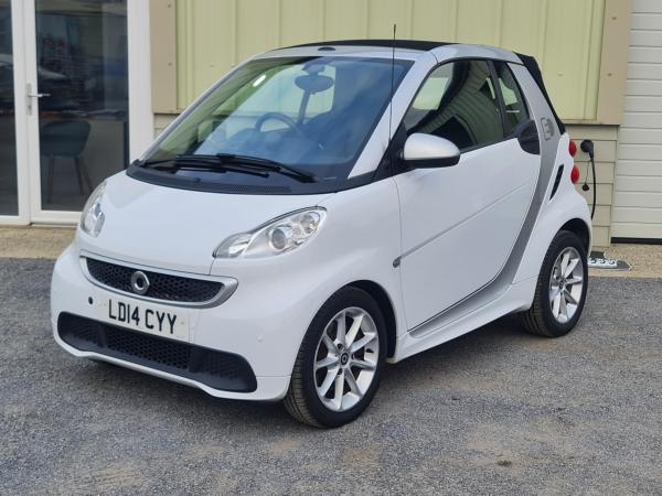 Smart fortwo Electric Drive Cabriolet 2dr Electric Auto (74 bhp)