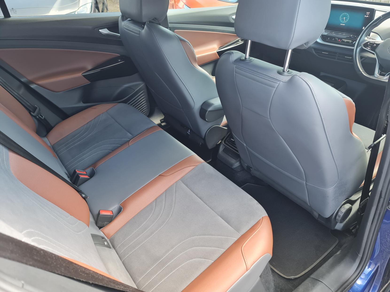 Volkswagen ID.4 Pro Performance 77kWh 1ST Edition SUV 5dr Electric Auto (204 ps)