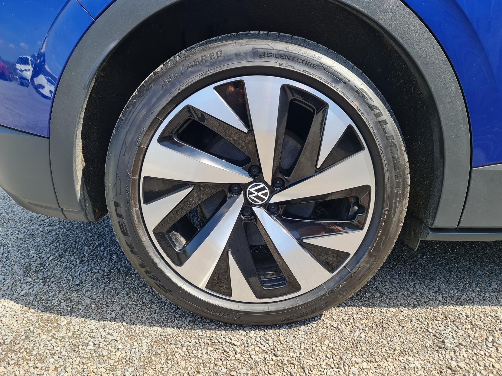 Volkswagen ID.4 Pro Performance 77kWh 1ST Edition SUV 5dr Electric Auto (204 ps)