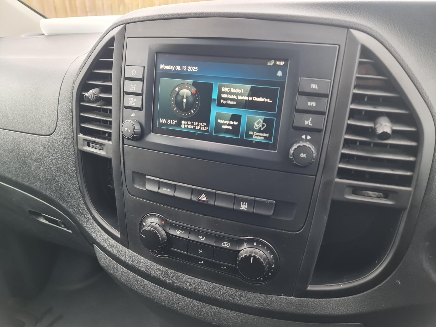 Mercedes-Benz eVito 116 e 66kWh Progressive Panel Van 6dr Electric Auto FWD L2 (LWB) (115 ps)